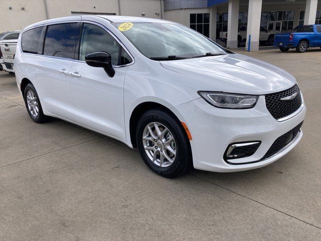 used 2024 Chrysler Pacifica car, priced at $24,336