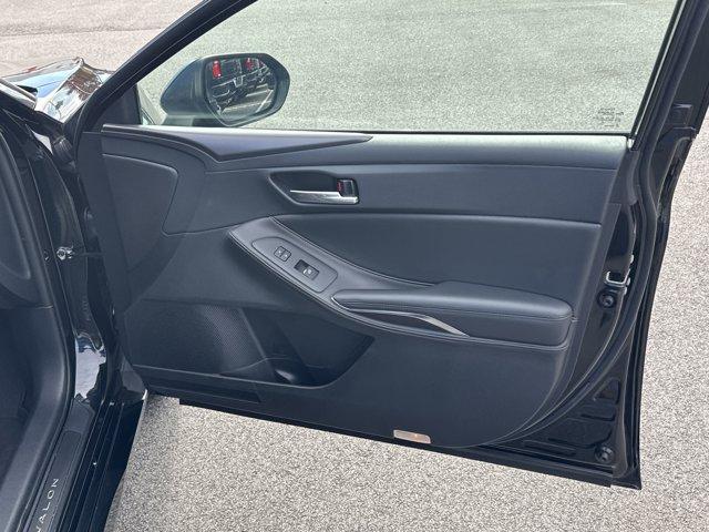used 2022 Toyota Avalon Hybrid car, priced at $28,891