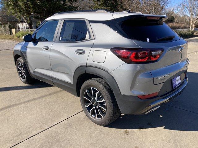 used 2024 Chevrolet TrailBlazer car, priced at $23,555