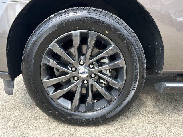used 2019 Ford Expedition car, priced at $21,914