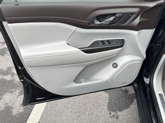 used 2021 GMC Acadia car, priced at $22,924