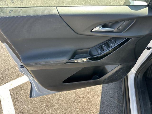 used 2025 Chevrolet Equinox car, priced at $24,939