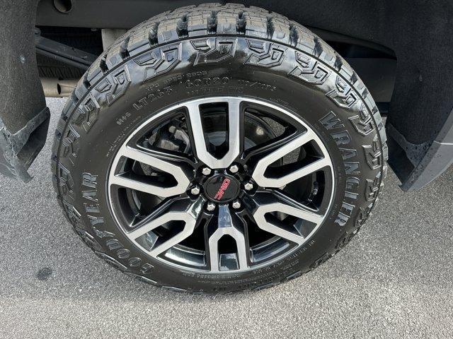 used 2024 GMC Sierra 1500 car, priced at $51,643