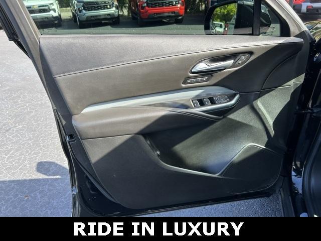 used 2021 Cadillac XT4 car, priced at $23,915