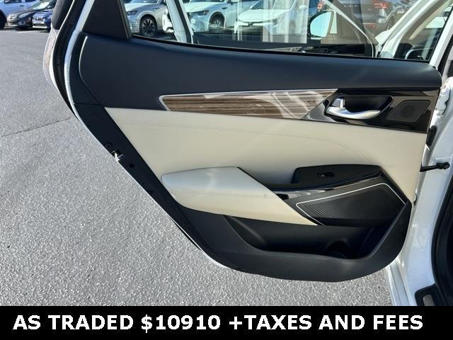 used 2017 Kia Cadenza car, priced at $10,910