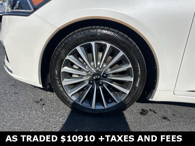 used 2017 Kia Cadenza car, priced at $10,910