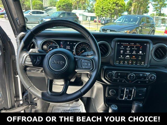 used 2022 Jeep Gladiator car, priced at $33,329