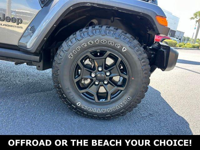 used 2022 Jeep Gladiator car, priced at $33,329