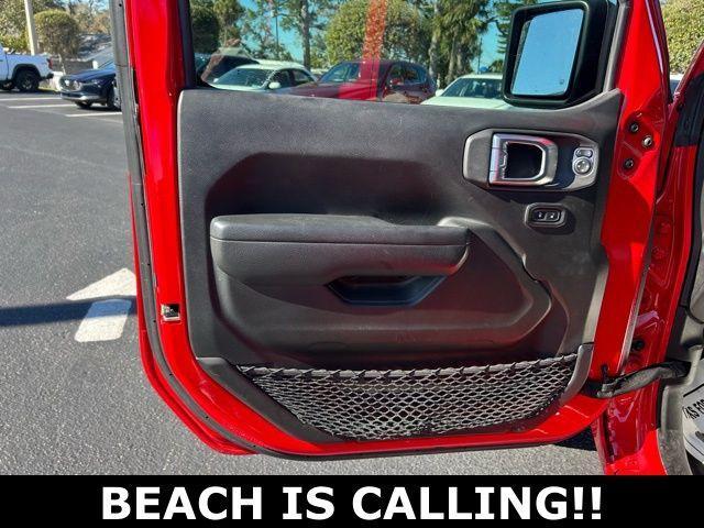 used 2022 Jeep Wrangler Unlimited car, priced at $30,820