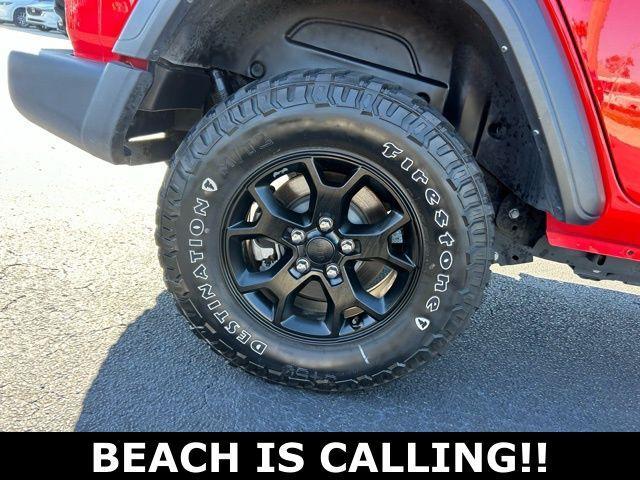 used 2022 Jeep Wrangler Unlimited car, priced at $30,820