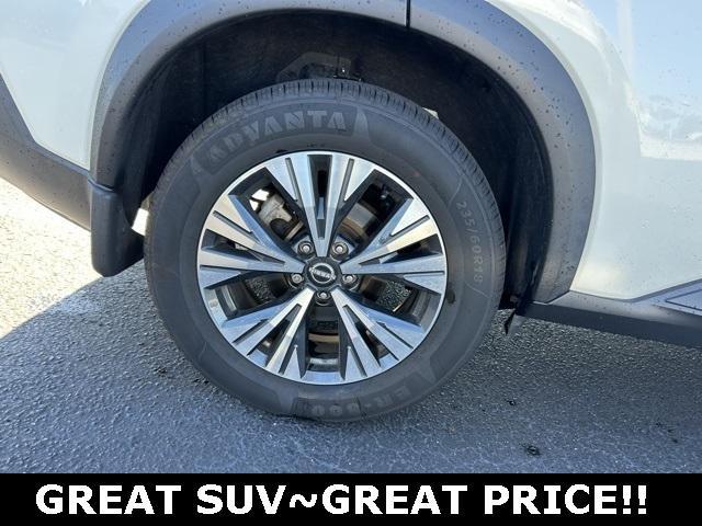 used 2022 Nissan Rogue car, priced at $17,920