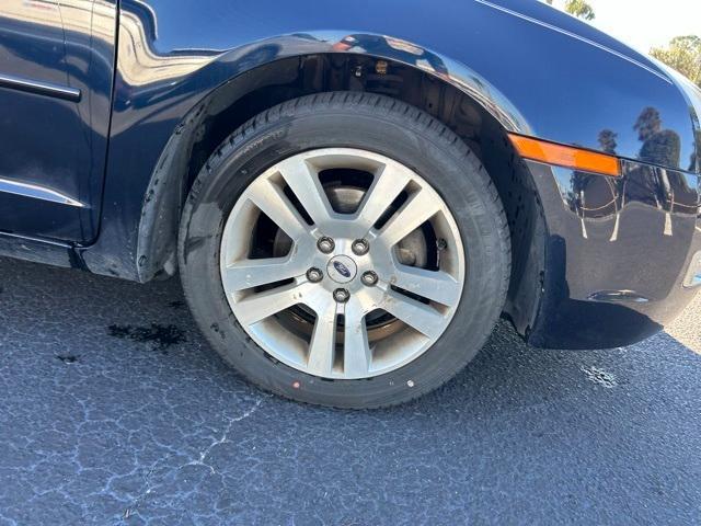 used 2009 Ford Fusion car, priced at $5,910