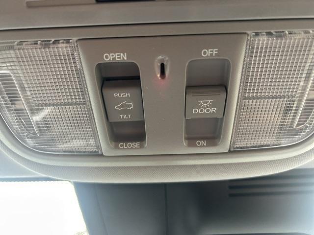 used 2020 Honda CR-V car, priced at $21,910