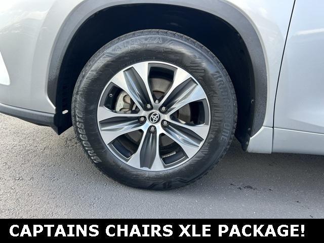 used 2023 Toyota Highlander car, priced at $31,840