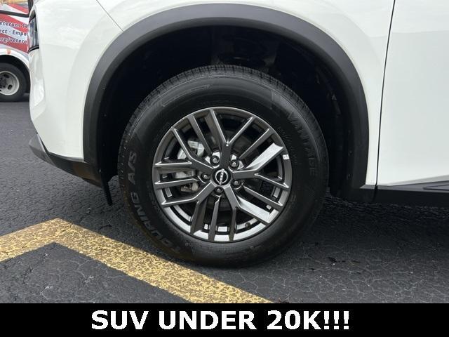 used 2023 Nissan Rogue car, priced at $18,420