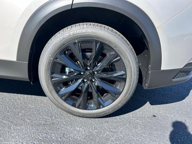 new 2026 Mazda CX-90 car, priced at $45,931