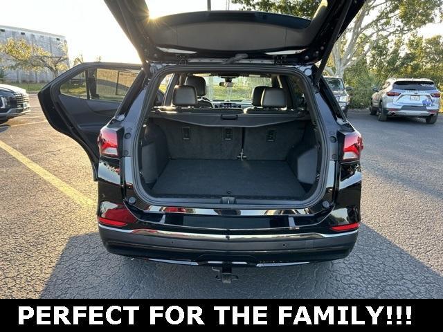 used 2023 Chevrolet Equinox car, priced at $21,415