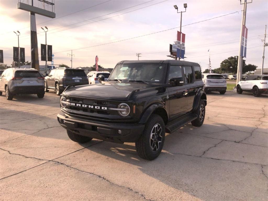 new 2025 Ford Bronco car, priced at $57,945