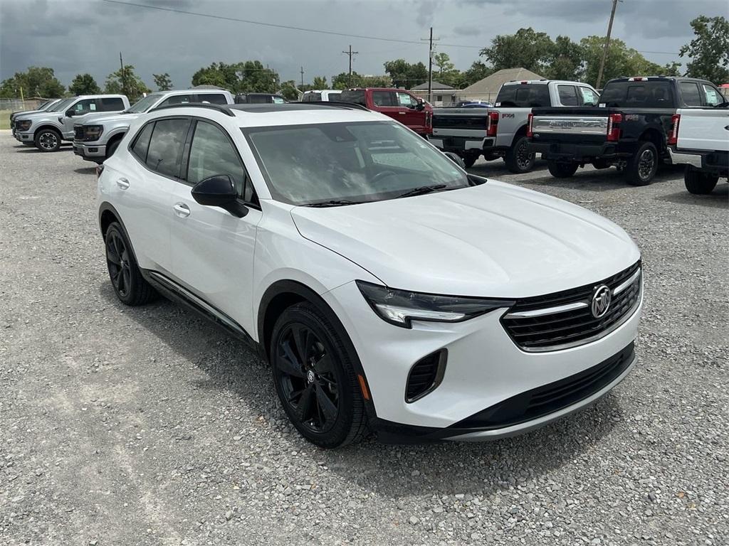 2023 White Frost Tri-Coat Buick Envision