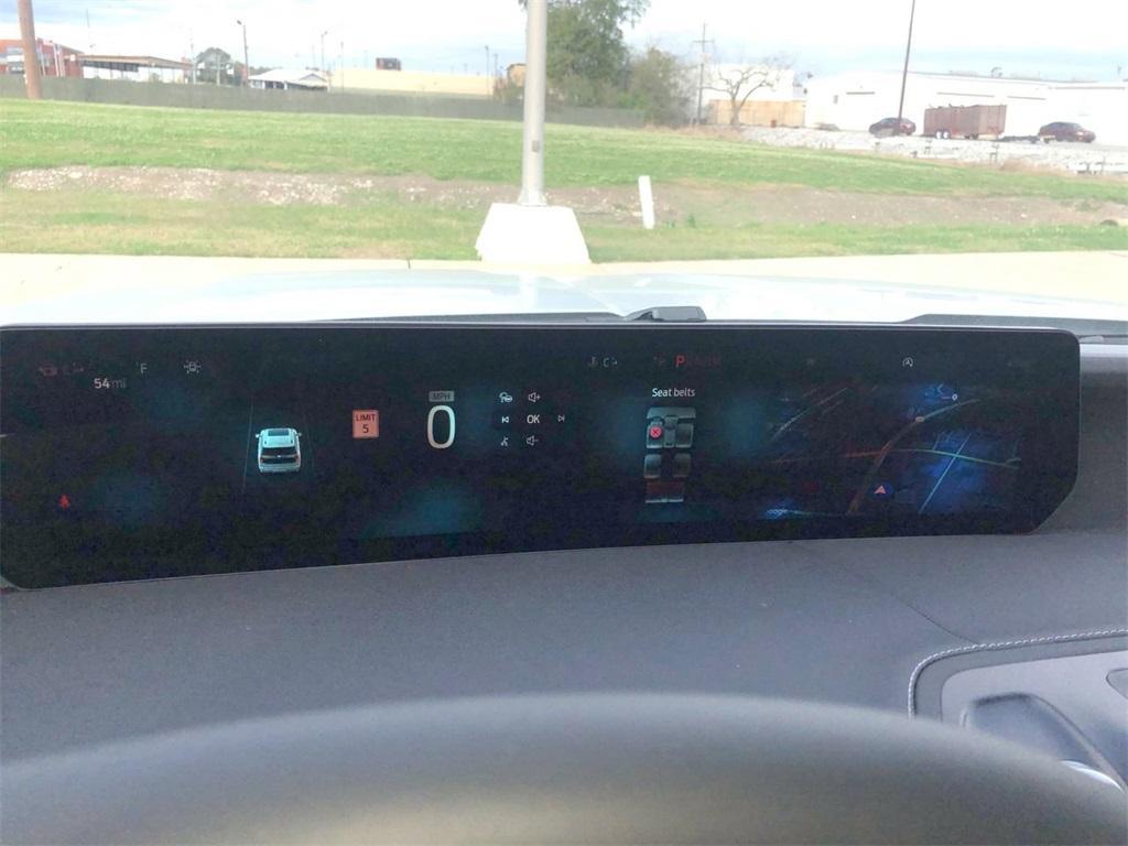 new 2025 Ford Expedition car, priced at $85,230