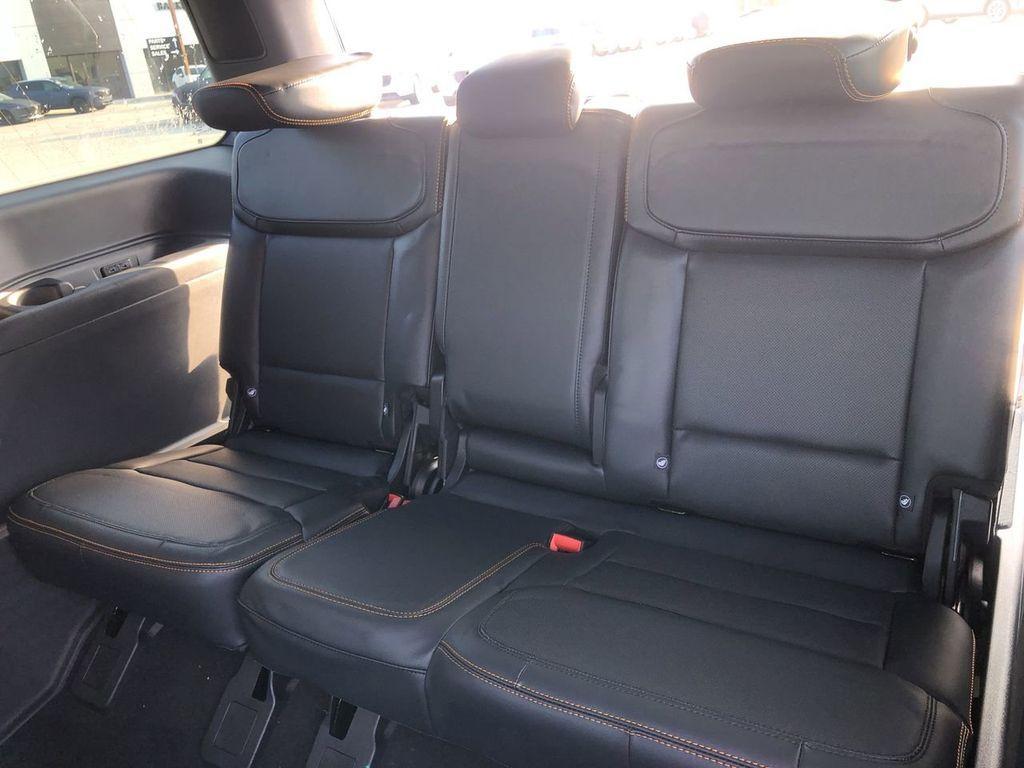 new 2025 Ford Expedition car, priced at $83,500