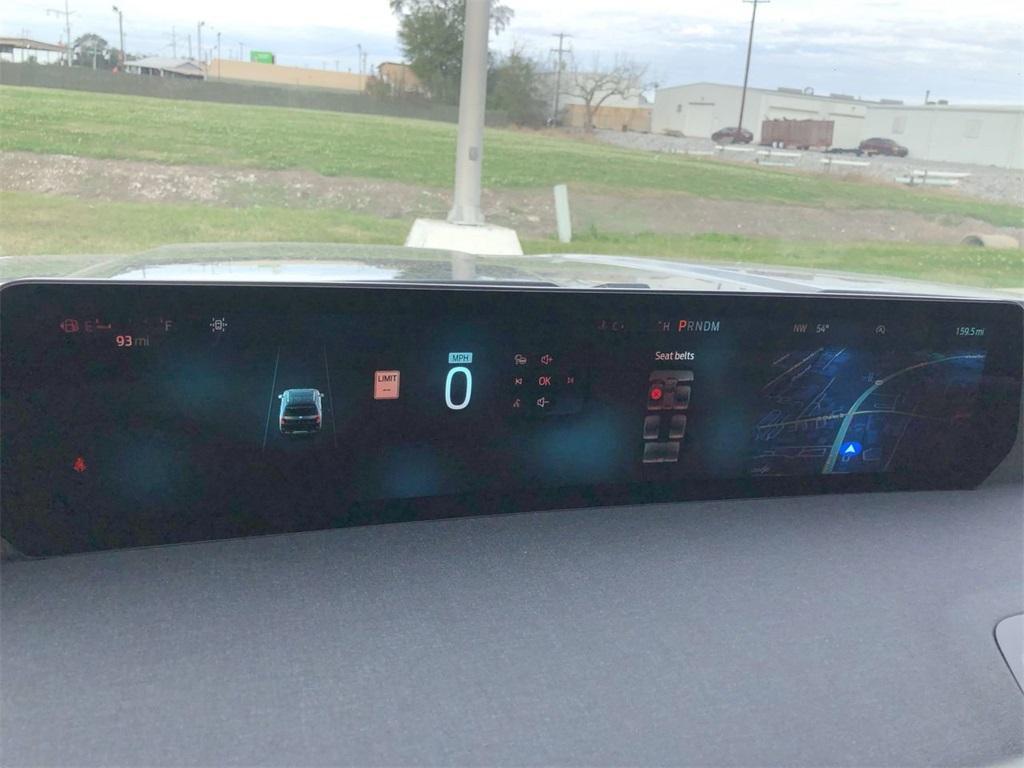 new 2025 Ford Expedition car, priced at $73,585