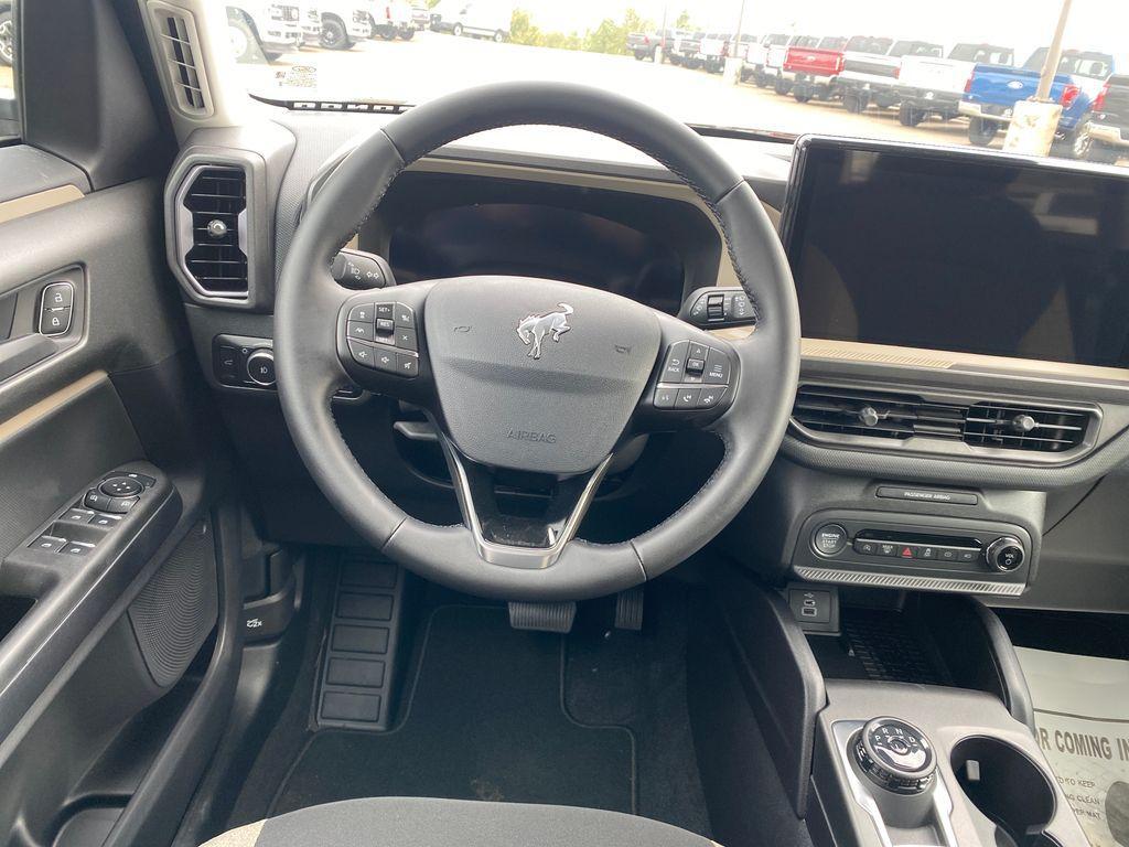 new 2025 Ford Bronco Sport car, priced at $35,585