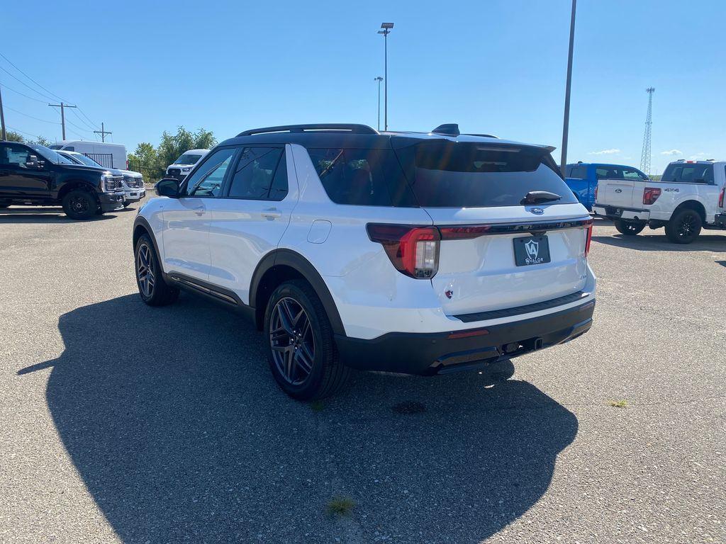 new 2025 Ford Explorer car, priced at $56,500