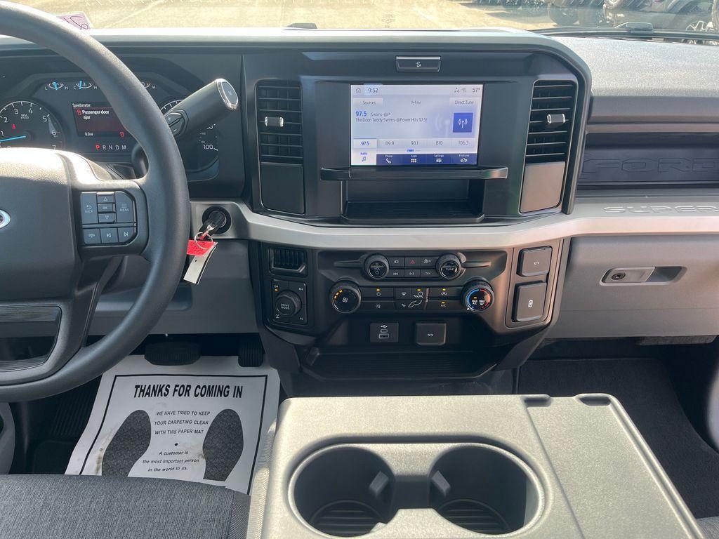 new 2025 Ford F-350 car, priced at $54,990