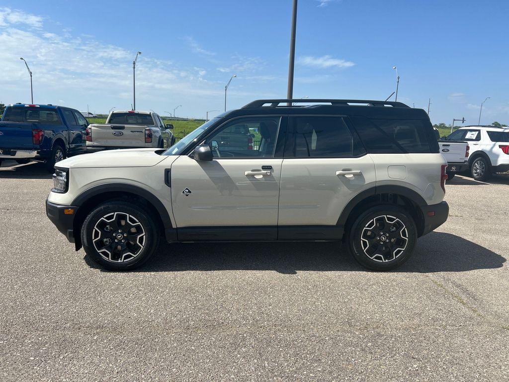 new 2025 Ford Bronco Sport car, priced at $35,990