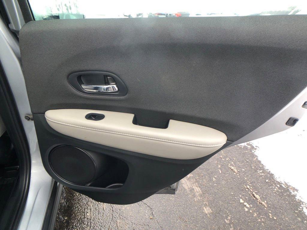 used 2022 Honda HR-V car, priced at $18,995