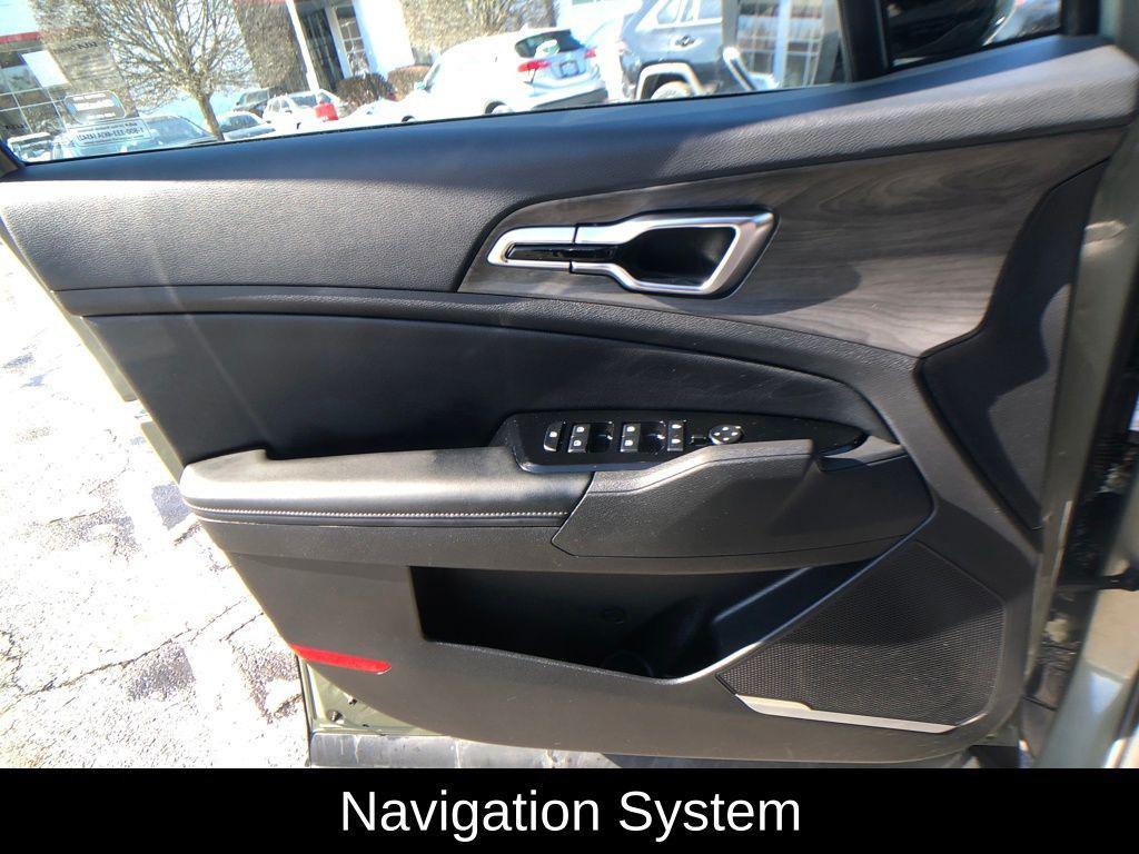 used 2025 Kia Sportage Plug-In Hybrid car, priced at $29,995