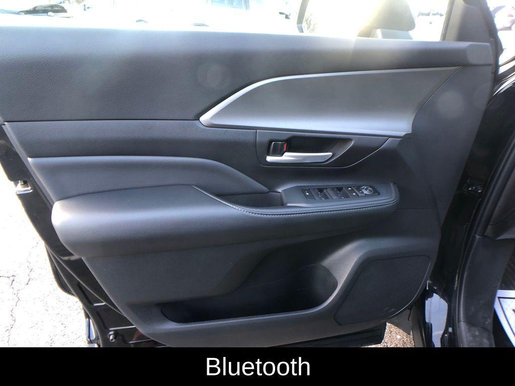 used 2025 Toyota Grand Highlander car, priced at $43,995