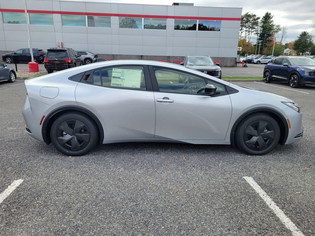 new 2026 Toyota Prius Plug-In Hybrid car, priced at $35,814