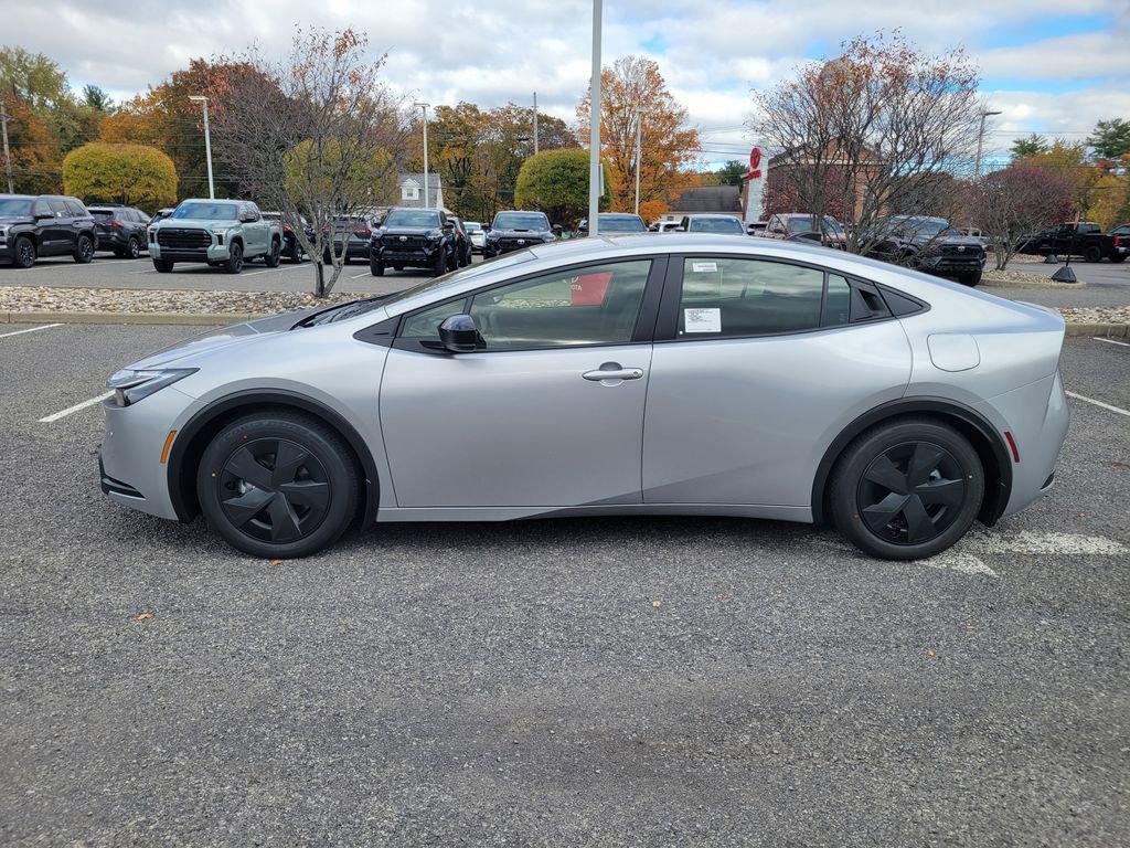 new 2026 Toyota Prius Plug-In Hybrid car, priced at $35,814