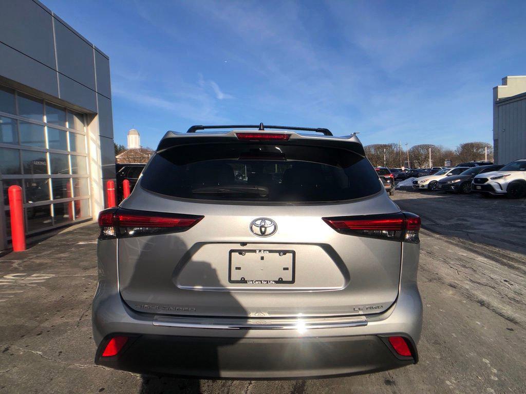 used 2022 Toyota Highlander car, priced at $32,995