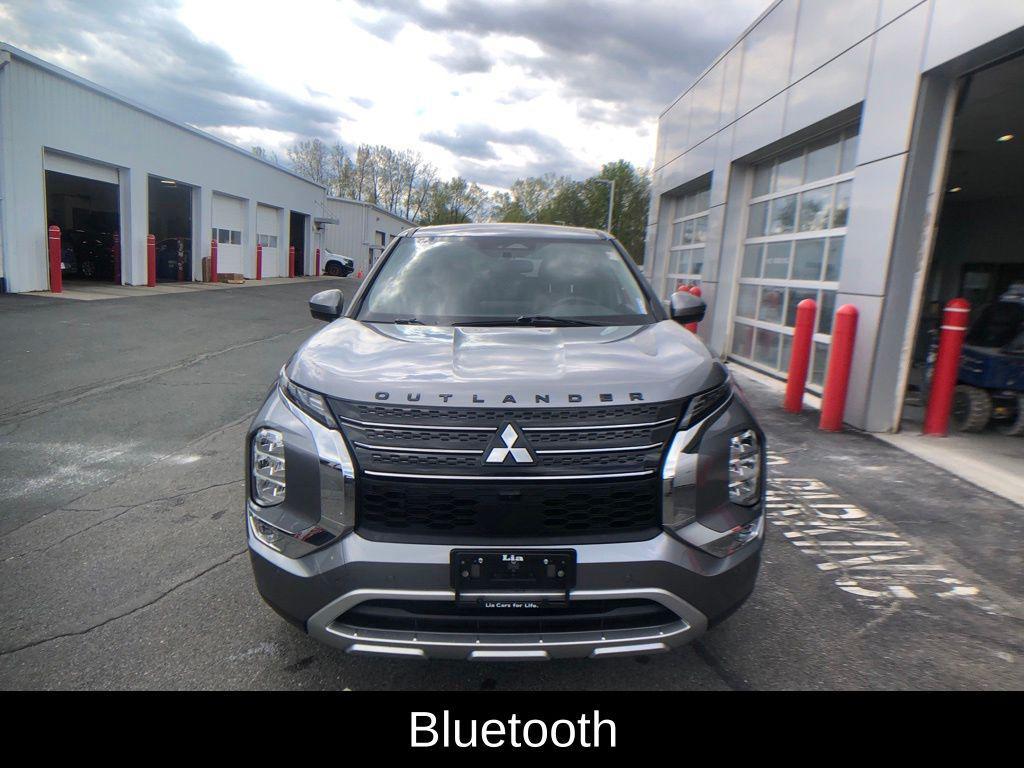 used 2022 Mitsubishi Outlander car, priced at $19,993