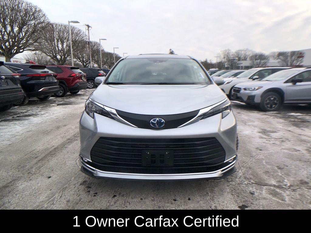 used 2024 Toyota Sienna car, priced at $42,990