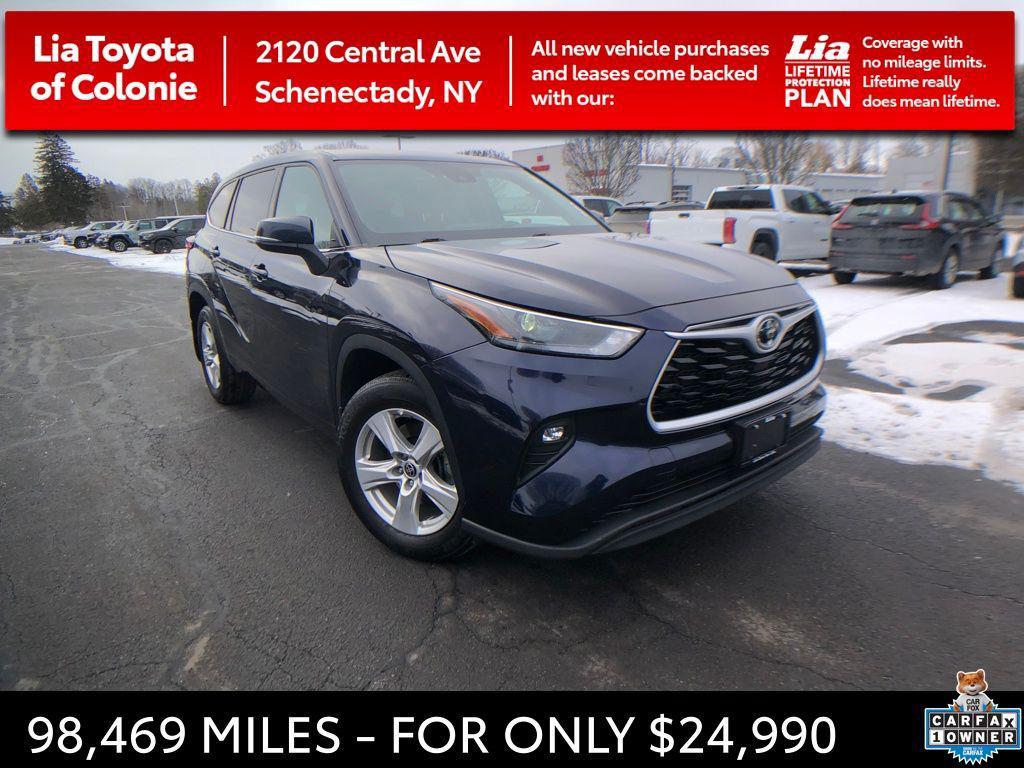 used 2022 Toyota Highlander car, priced at $24,990