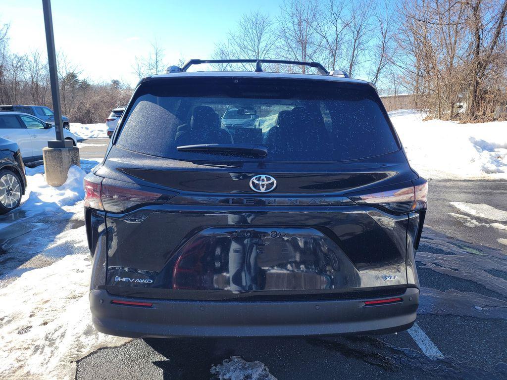 new 2026 Toyota Sienna car, priced at $51,530