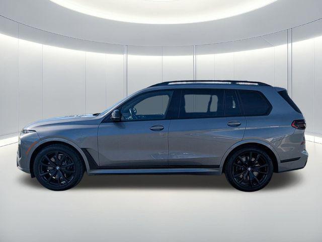 used 2026 BMW X7 car, priced at $99,876