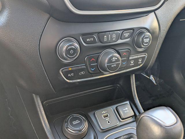 used 2021 Jeep Cherokee car, priced at $18,794