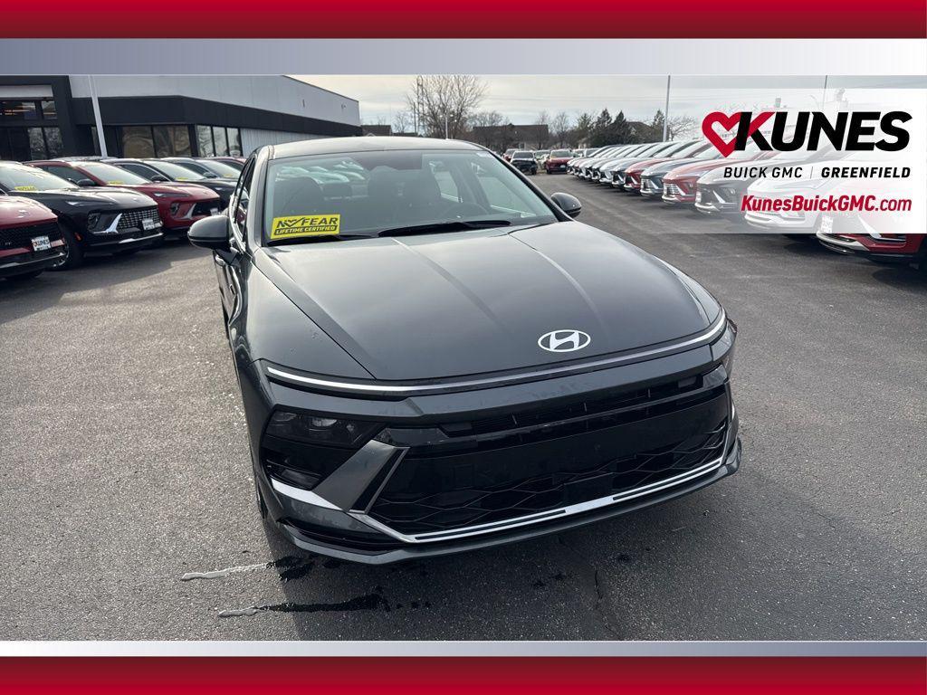 used 2025 Hyundai Sonata car, priced at $21,399