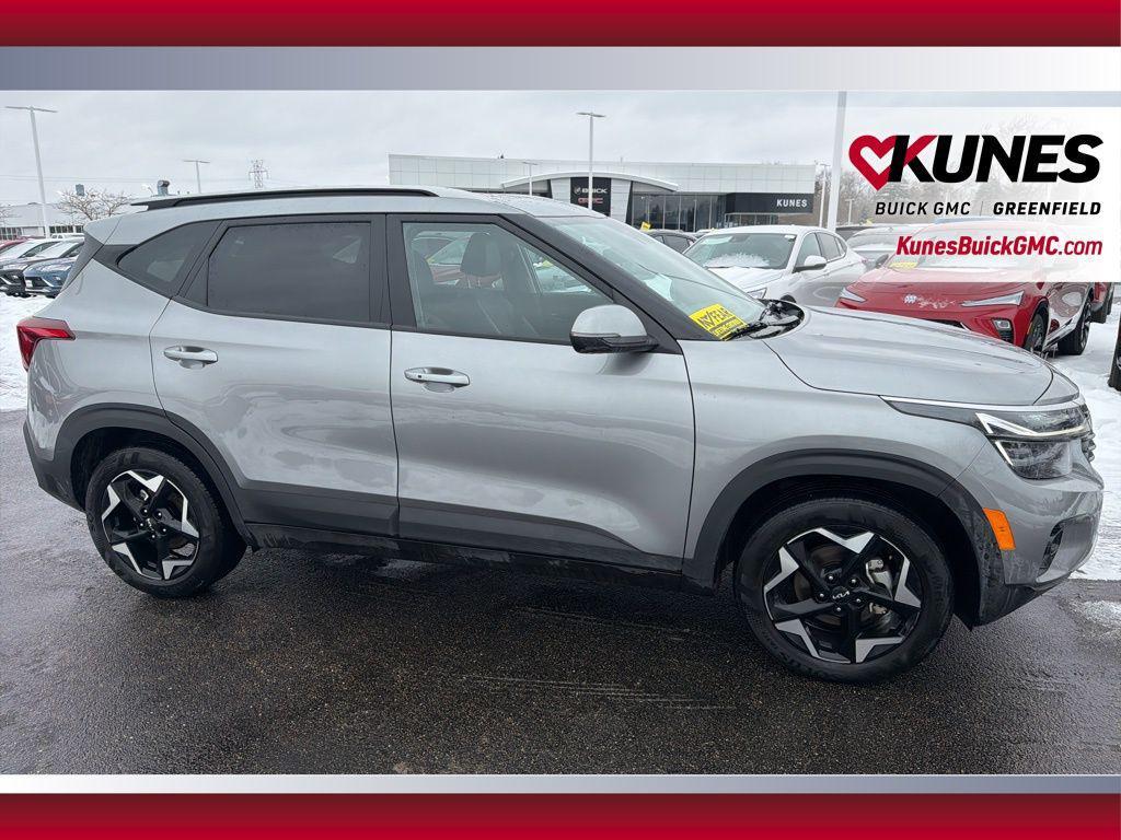 used 2025 Kia Seltos car, priced at $20,799