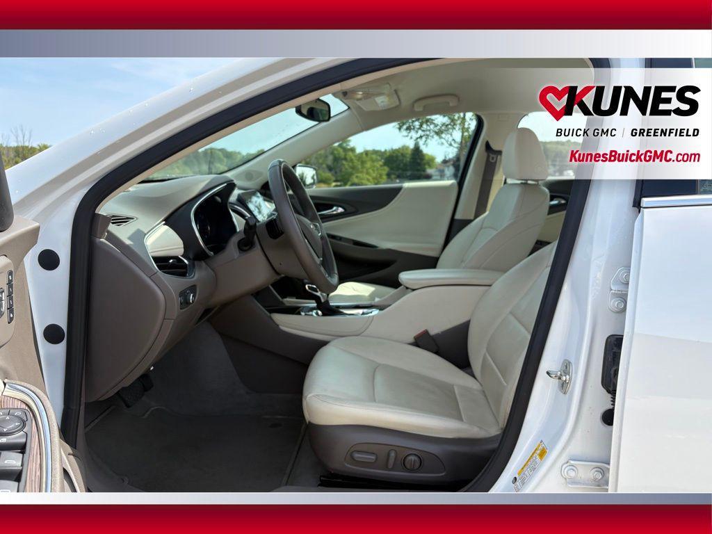 used 2024 Chevrolet Malibu car, priced at $19,995