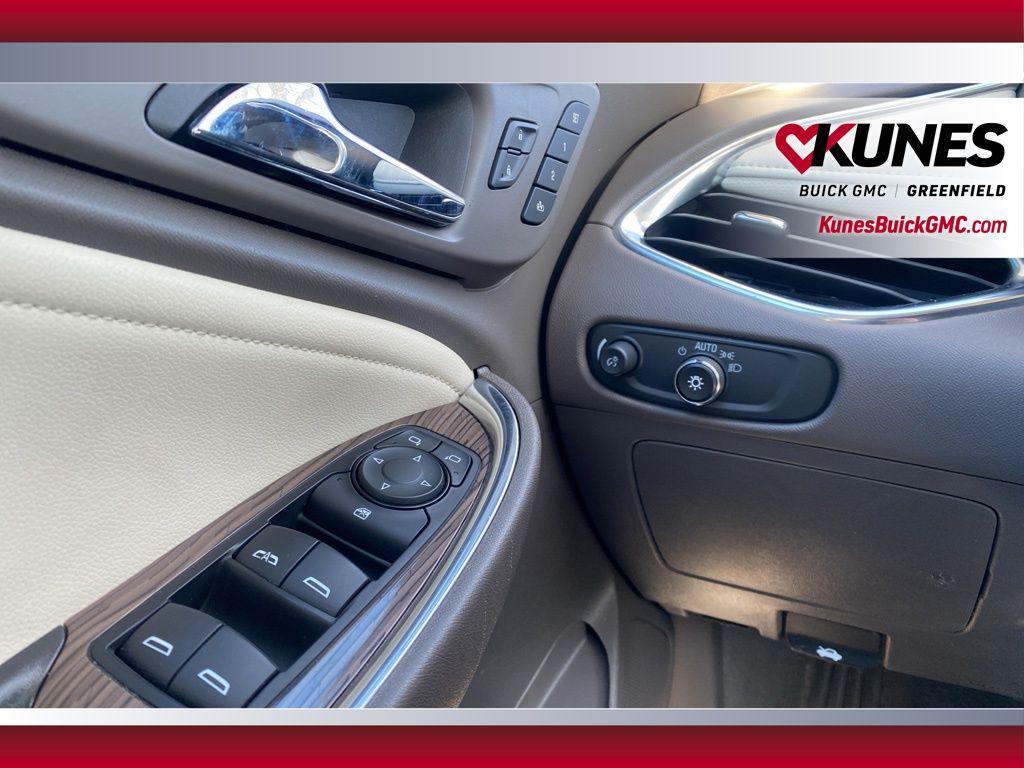 used 2024 Chevrolet Malibu car, priced at $19,995