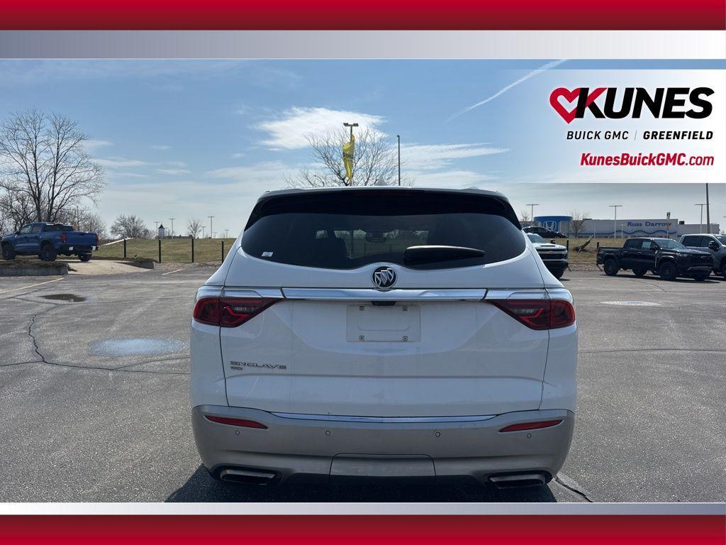 used 2022 Buick Enclave car, priced at $18,136