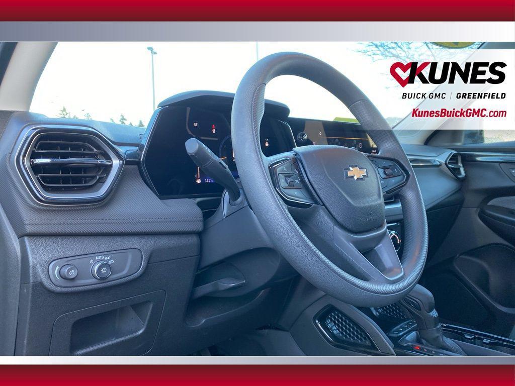 used 2025 Chevrolet TrailBlazer car, priced at $22,997