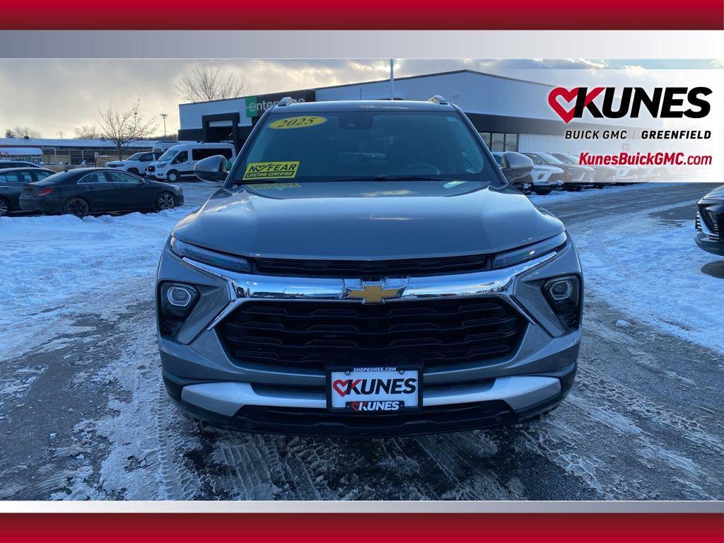 used 2025 Chevrolet TrailBlazer car, priced at $22,997