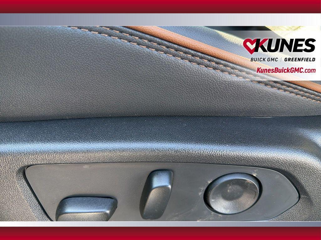 new 2026 GMC Canyon car, priced at $44,130